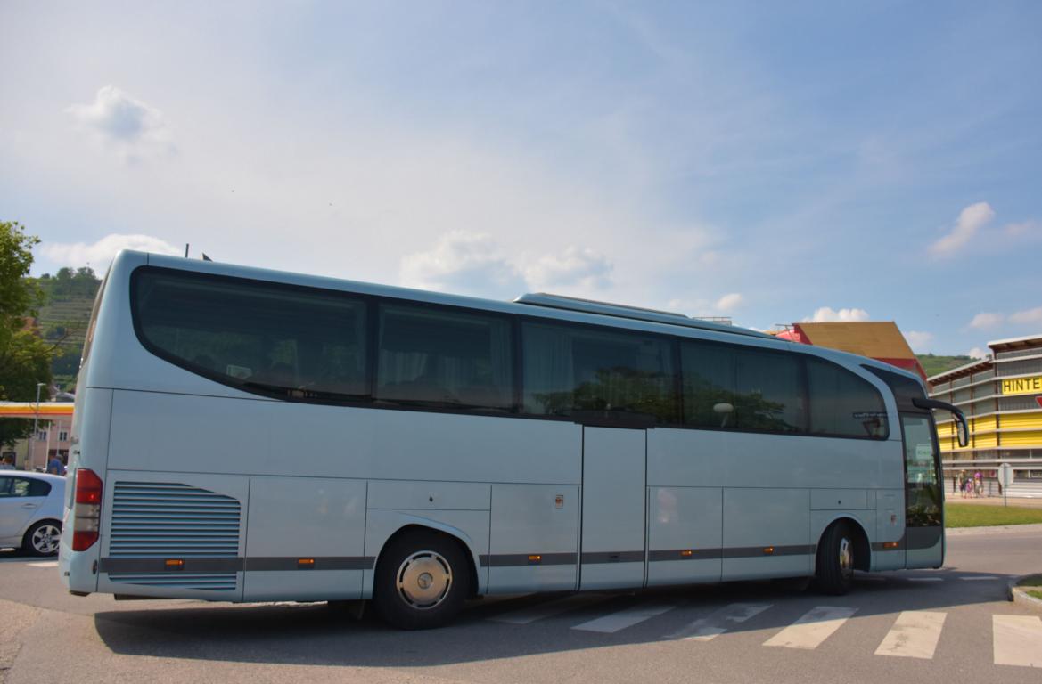 Mercedes Travego von Isak Travel aus Wien 2018 in Krems.