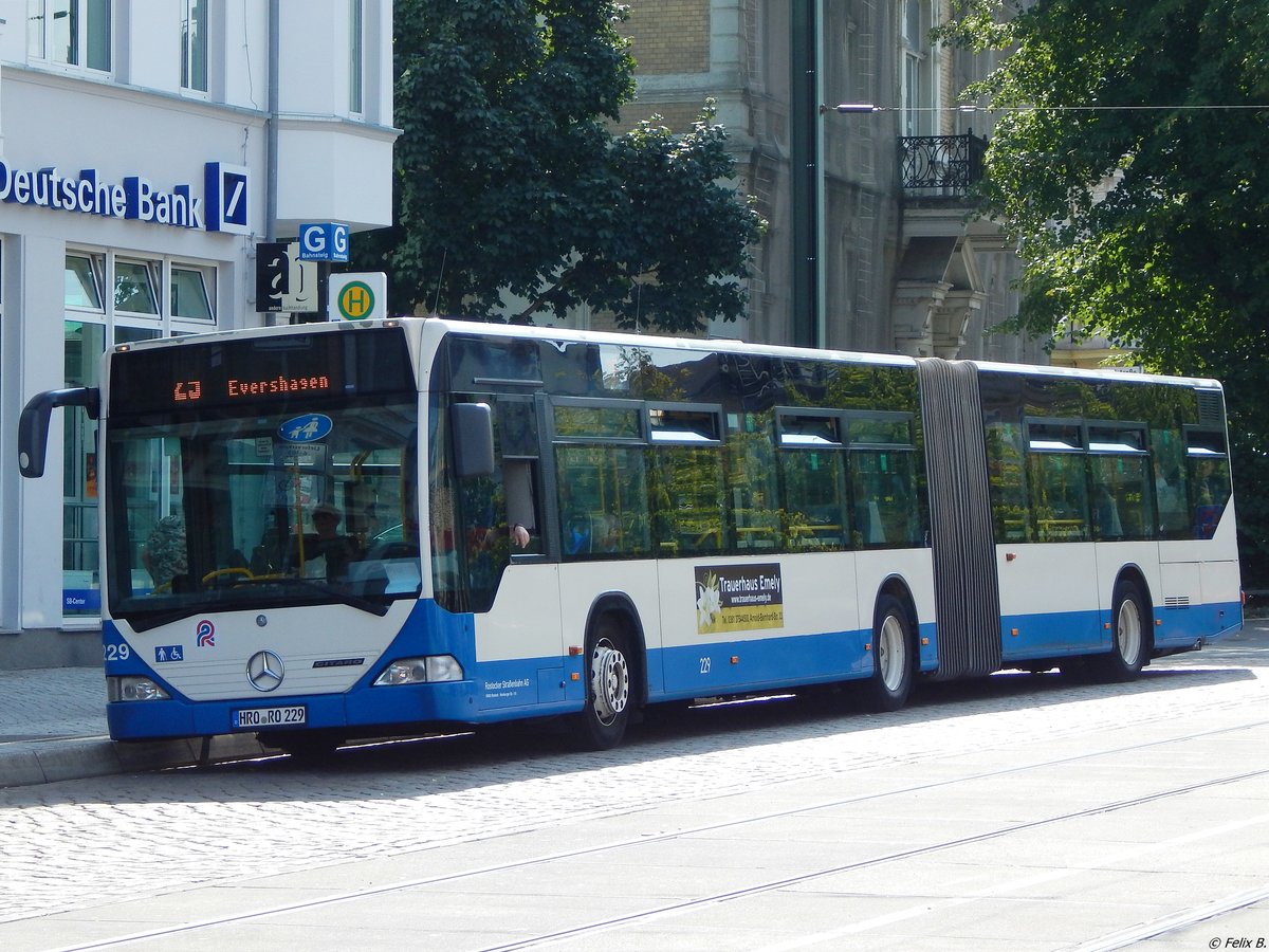 Merecdes Citaro I der Rostocker Straßenbahn AG in Rostock.