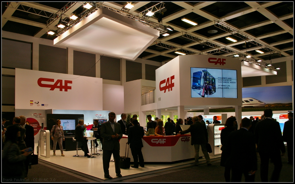 Messestand des spanischen Herstellers Construcciones y Auxiliar de Ferrocarriles (CAF) auf der InnoTrans 2014 in Berlin. Am Stand waren auch einige Modelle von Hochgeschwindigkeitszügen zu sehen.

Webseite Hersteller (deutsch): http://www.caf.es/de/index.php
