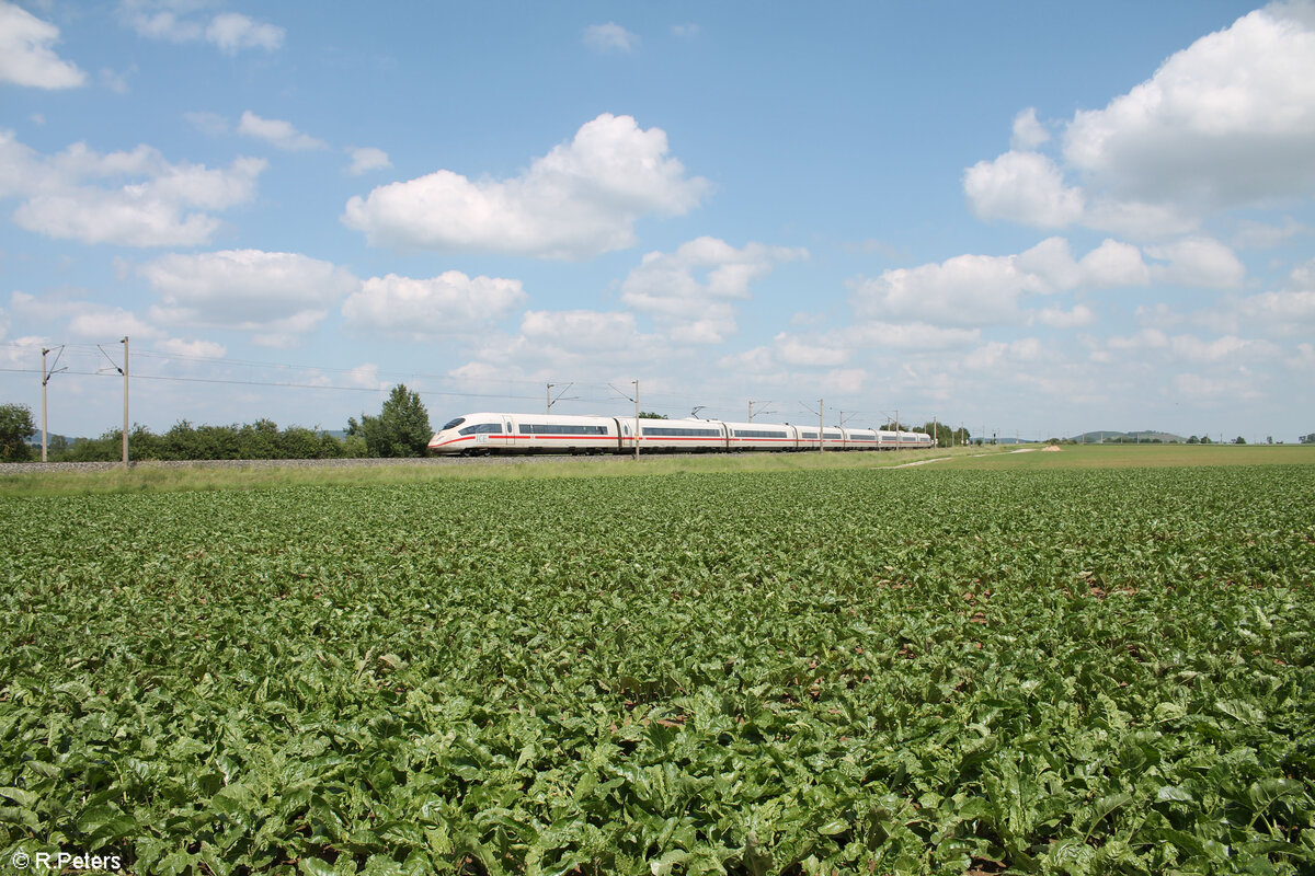 Nachschuss 403 063-0  Weilheim i.OB  als Umleiter ICE bei Uffenheim in Richtung Sden. 04.06.24