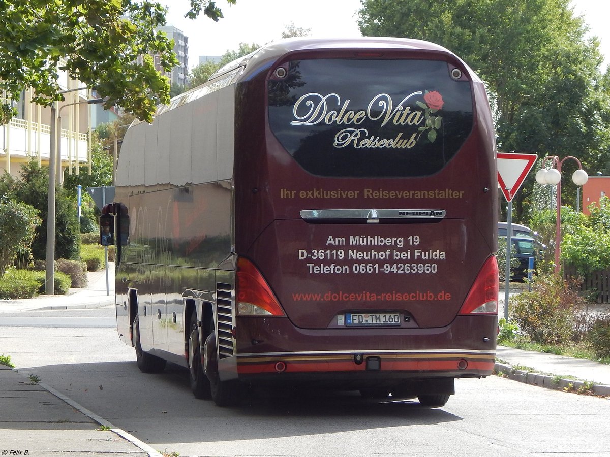Neoplan Cityliner von Dolce Vita Reiseclub aus Deutschland in Neubrandenburg.
