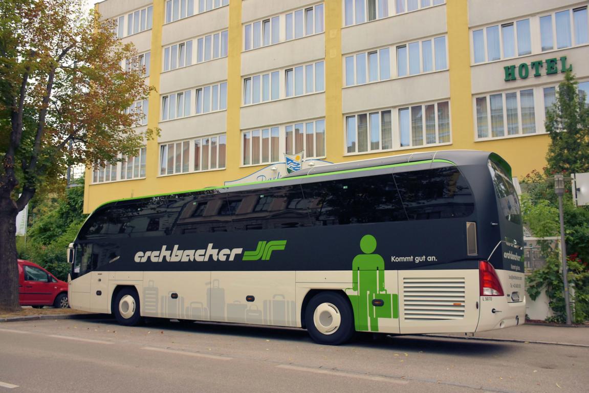 Neoplan Cityliner von Dr. Richard Reisen aus Wien 2018 in Krems gesehen.