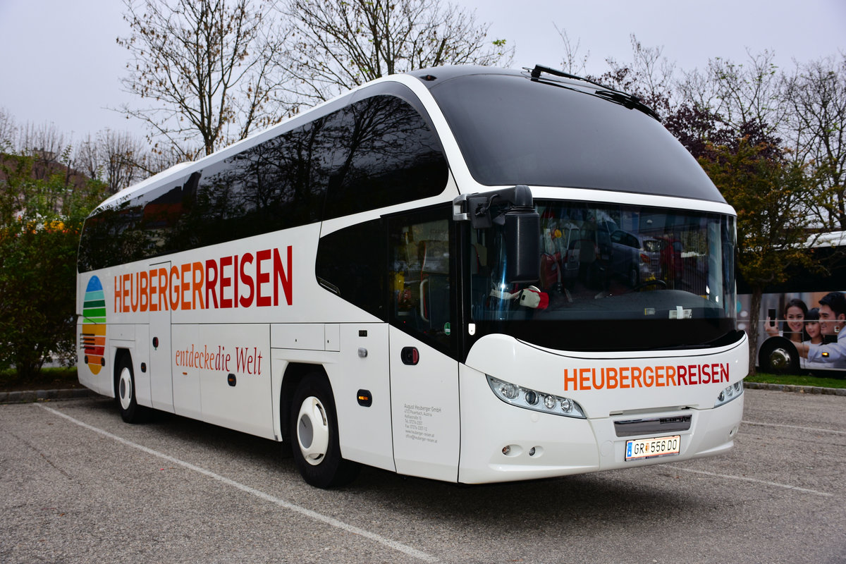 Neoplan Cityliner von HEUBERGER Reisen aus sterreich in Krems.