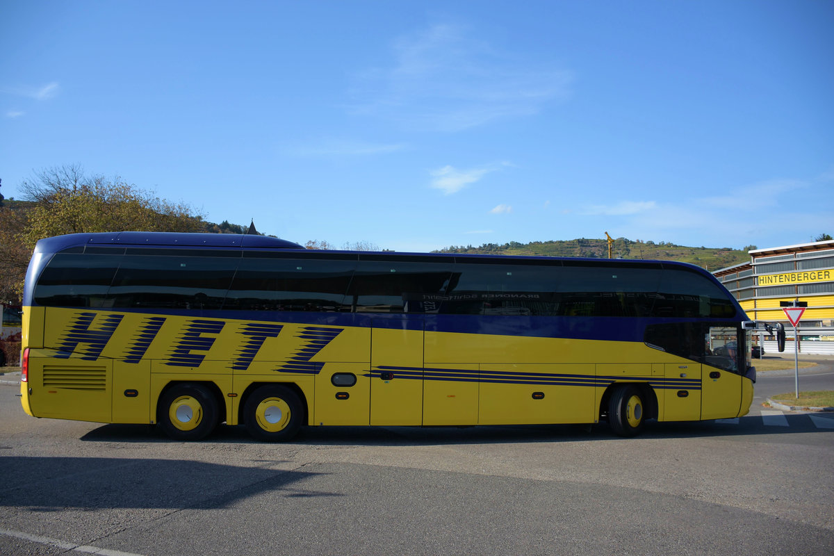 Neoplan Cityliner von Hietz Reisen aus sterreich in Krems.