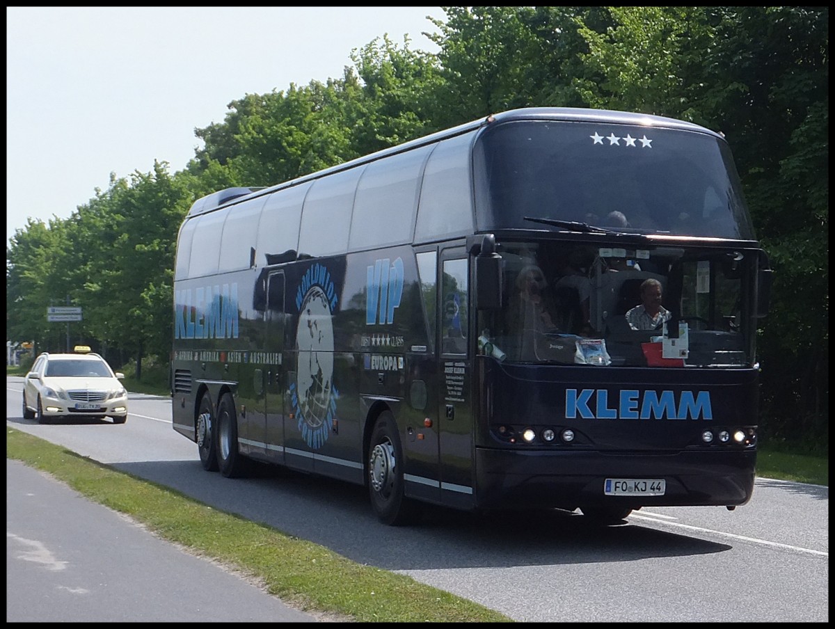 Neoplan Cityliner von Klemm aus Deutschland in Sassnitz.