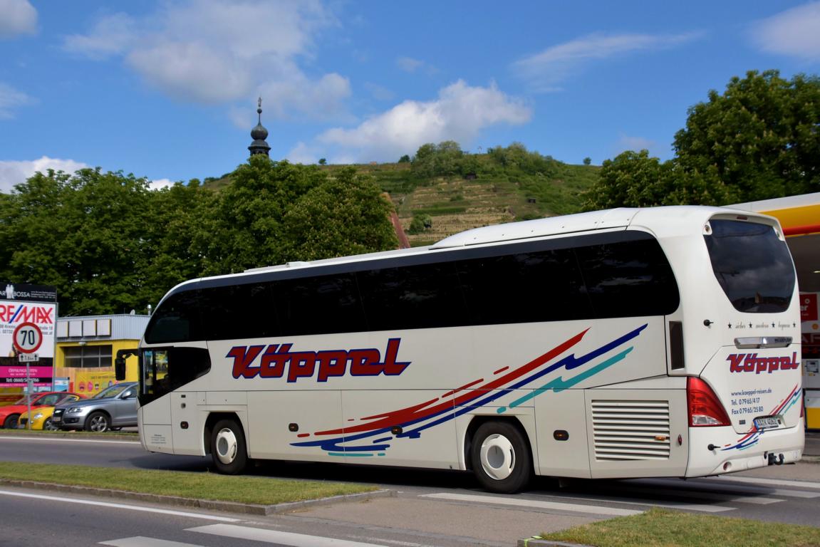 Neoplan Cityliner von Kppel Reisen aus der BRD in Krems.