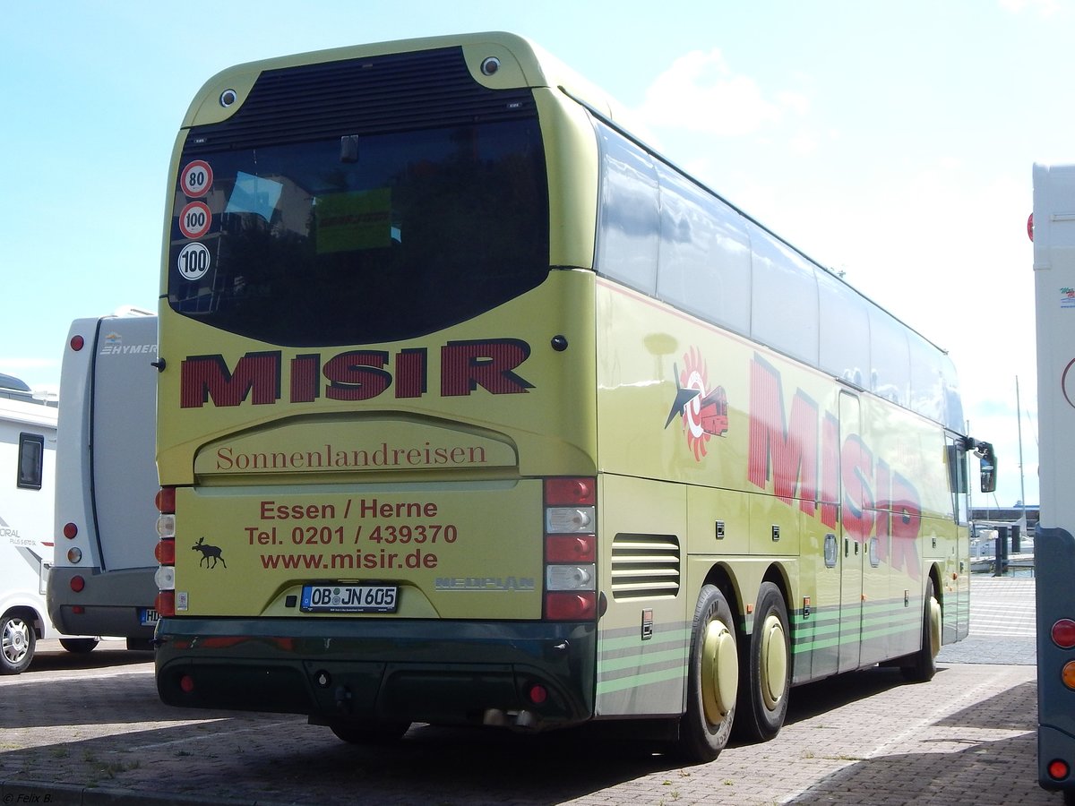 Neoplan Cityliner von Niko’s Reisen (ex Misir) aus Deutschland im Stadthafen Sassnitz.