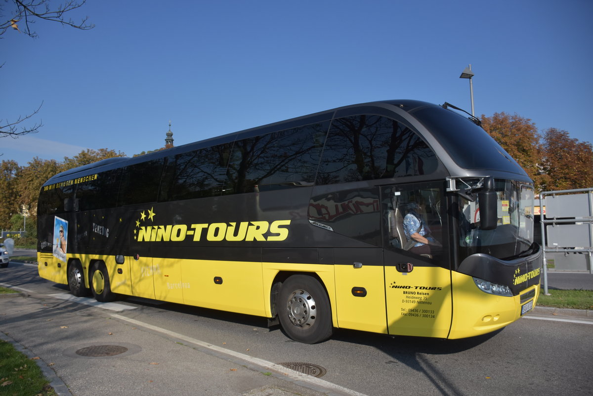 Neoplan Cityliner von NINO Tours aus der BRD 2017 in Krems.