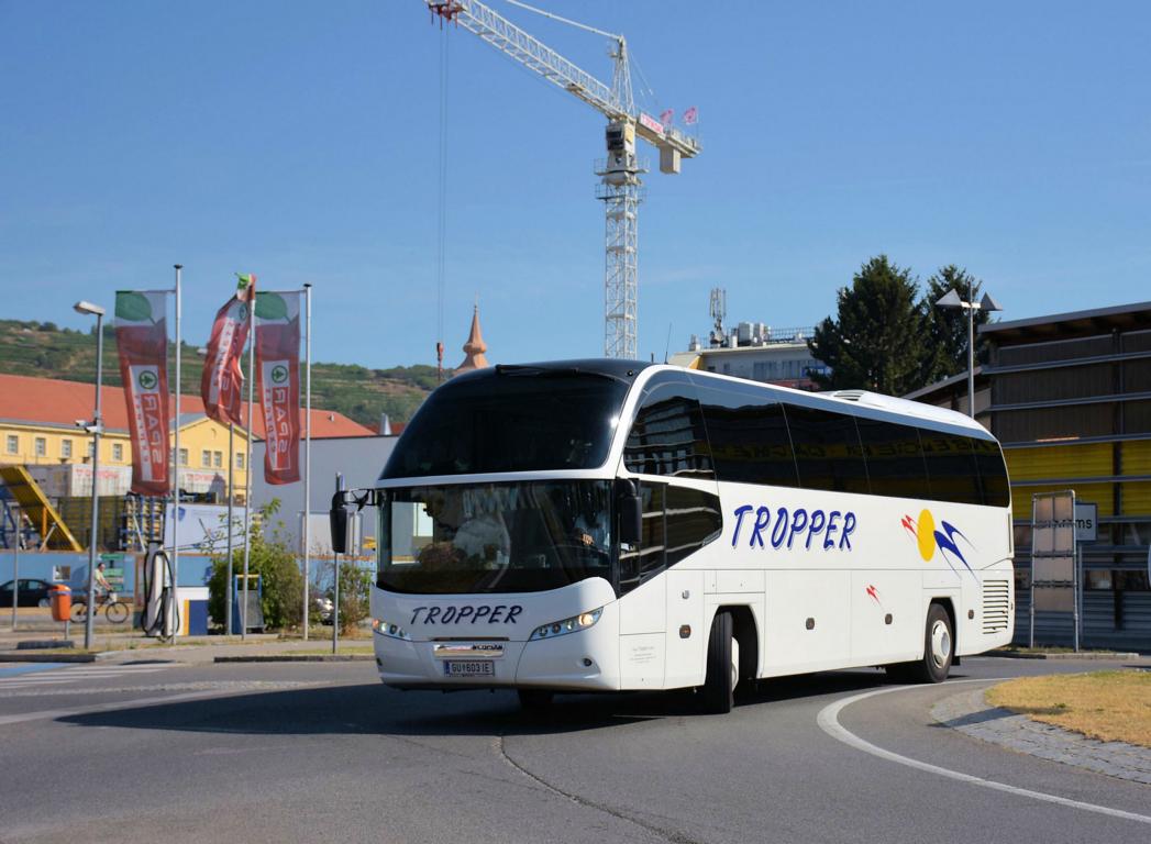 Neoplan Cityliner von Tropper Reisen aus sterreich 2017 in Krems.