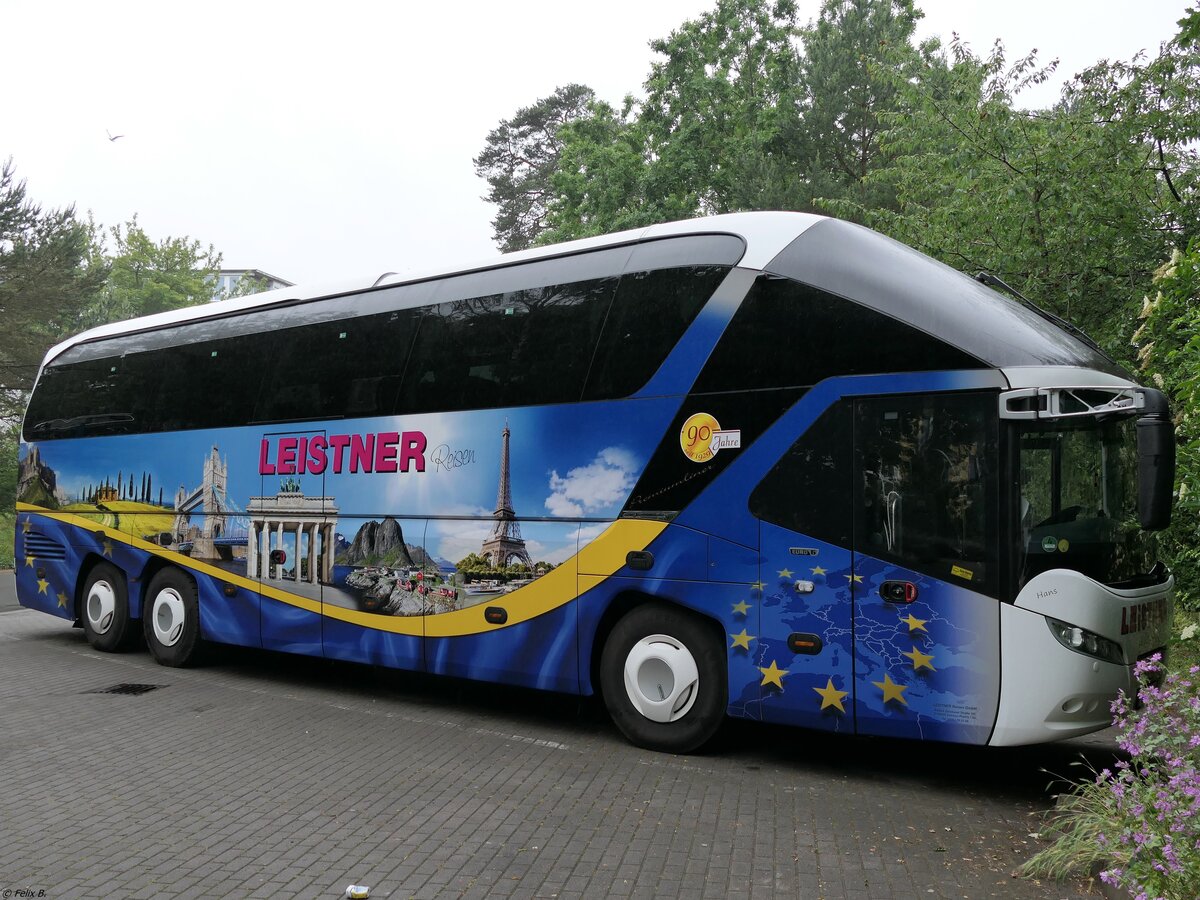 Neoplan Starliner von Leistner Reisen aus Deutschland in Binz.