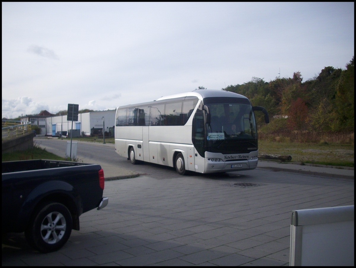 Neoplan Tourliner von Kcher-Reisen aus Deutschland im Stadthafen Sassnitz. Gru an den neten Fahrer.