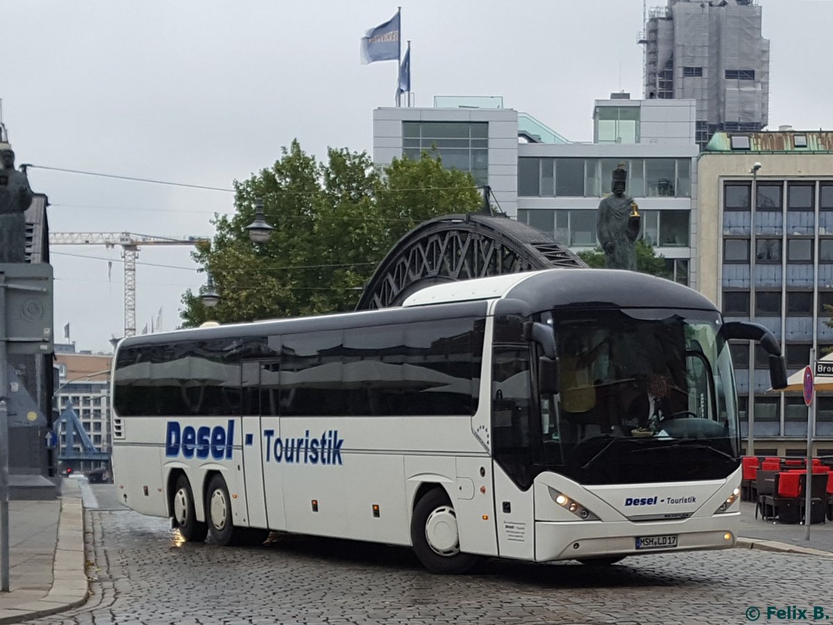 Neoplan Trendliner von Desel-Touristik aus Deutschland in Hamburg.