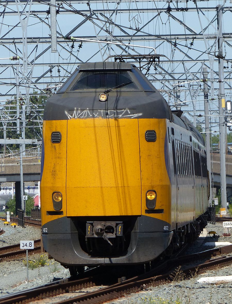 NS ICM Triebzug 4072 und 4077 Utrecht Centraal station 06-08-2020.

NS ICM treinstel 4072 en 4077 Utrecht CS 06-08-2020.