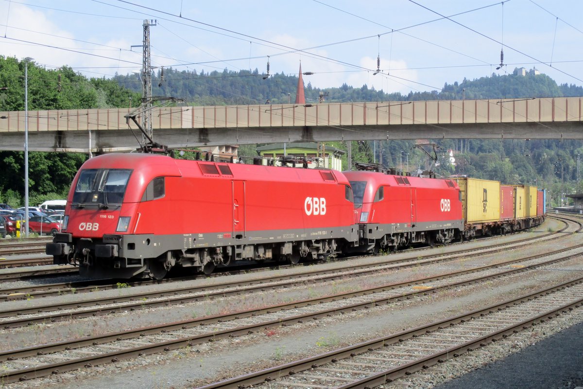 ÖBB 1116 123 steht am 19 Mai 2018 in Kufstein.