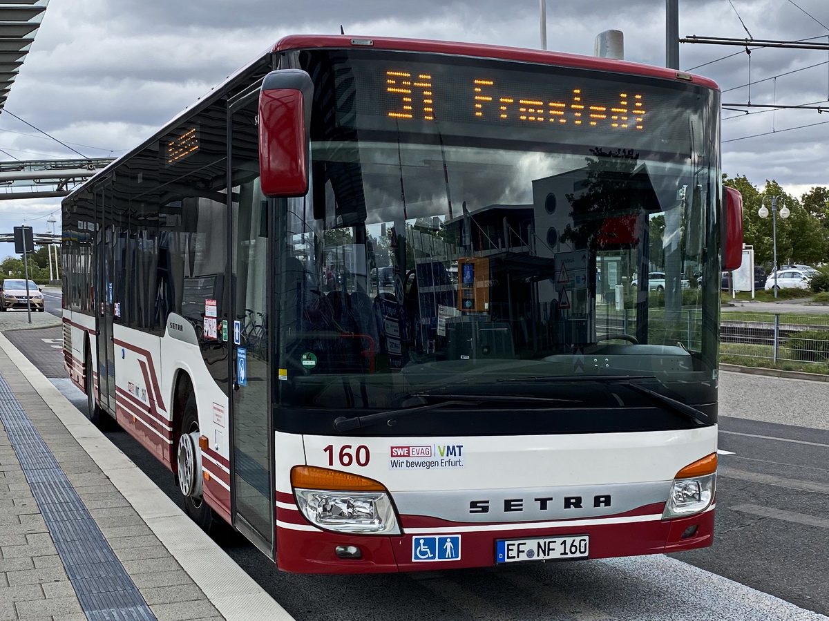 Pausenzeit fr die Linie 91 der Stadtwerke Erfurt GmbH am  Flughafen Erfurt-Weimar am 26. August 2020.