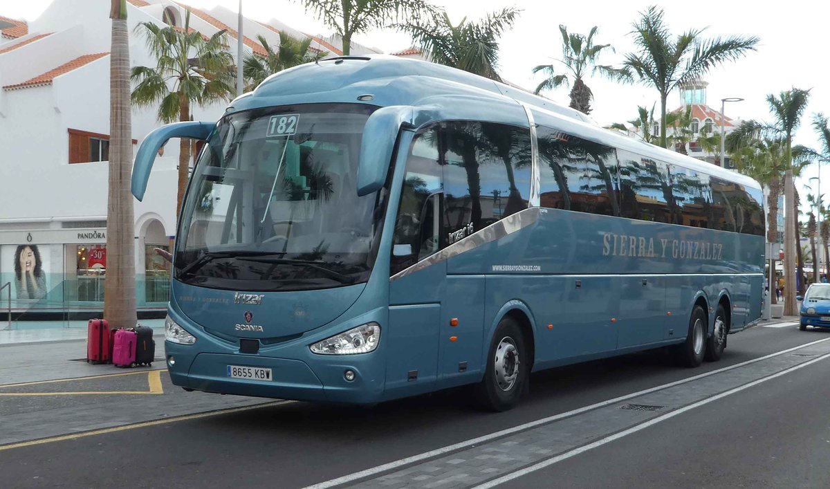 Scania Irizar von SIERRA Y GONZALEZ unterwegs in Playa de las Americas/Teneriffa, 01-2019