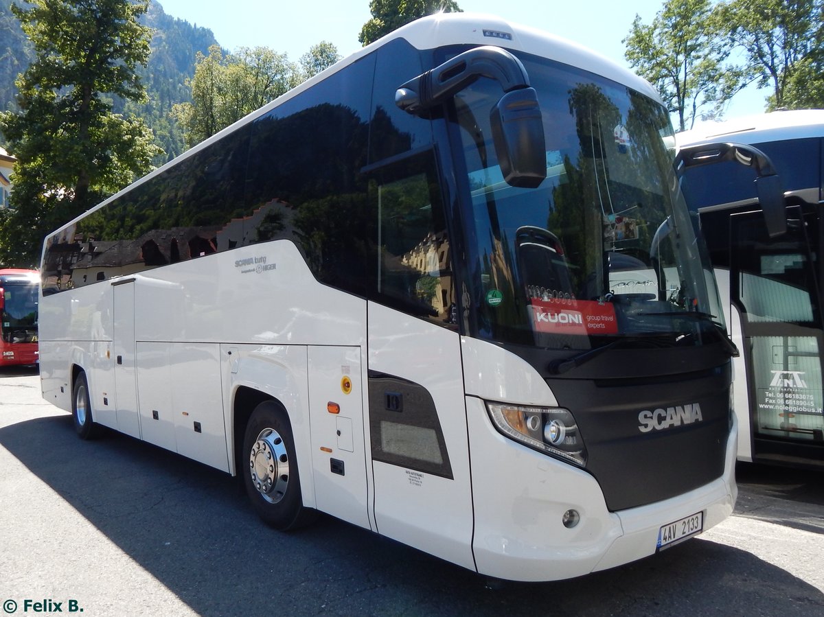 Scania Touring von Data Autotrans aus Tschechien in Hohenschwangau.