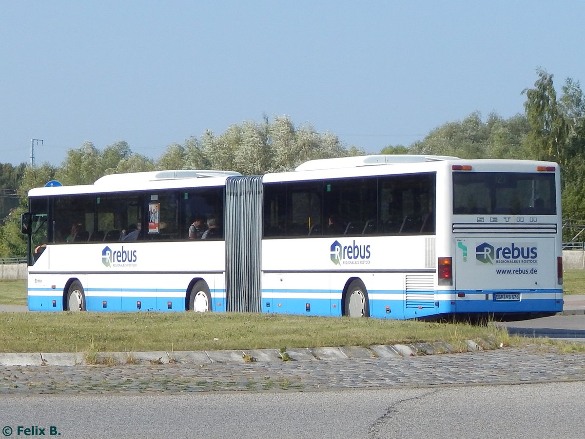 Setra 321 UL von Regionalbus Rostock in Rostock.