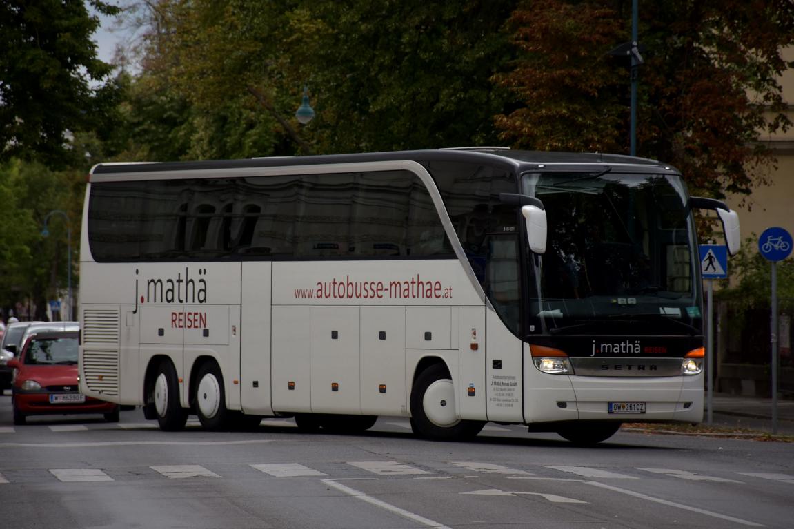 Setra 400er Serie von Math Reisen aus sterreich 2017 in Krems.