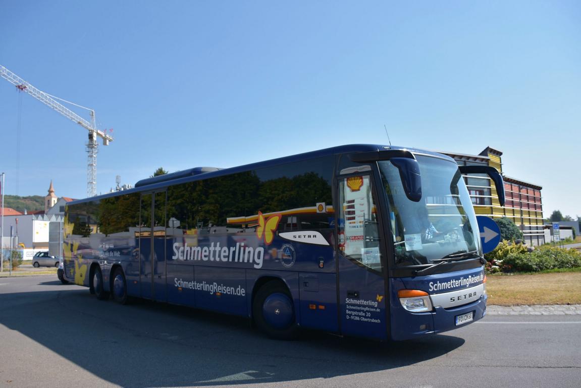 Setra 400er-Serie von Schmetterling Reisen aus der BRD 2017 in Krems.