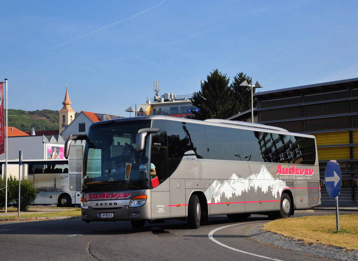 Setra 415 GT-HD von Auderer Reisen aus sterreich in Krems.