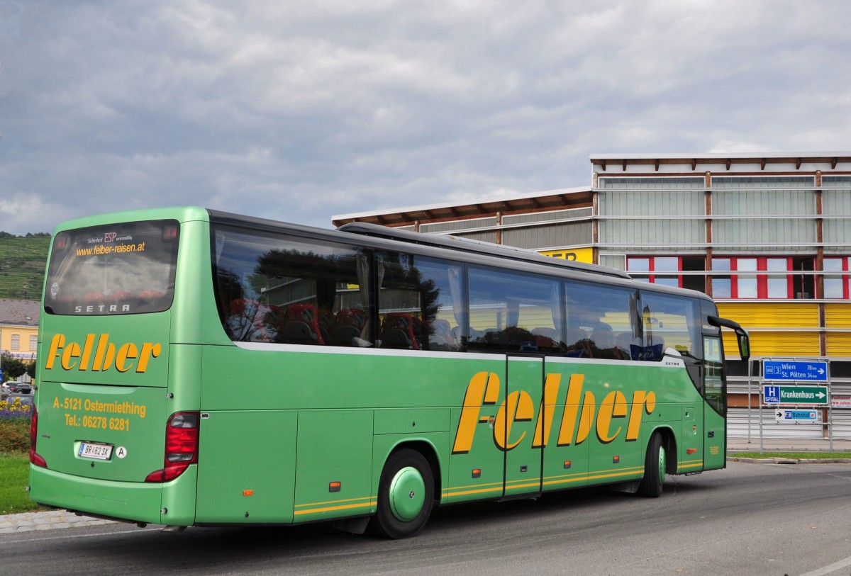 Setra 415 GT-HD von Felber Reisen aus sterreich am 29.August 2014 in Krems gesehen.