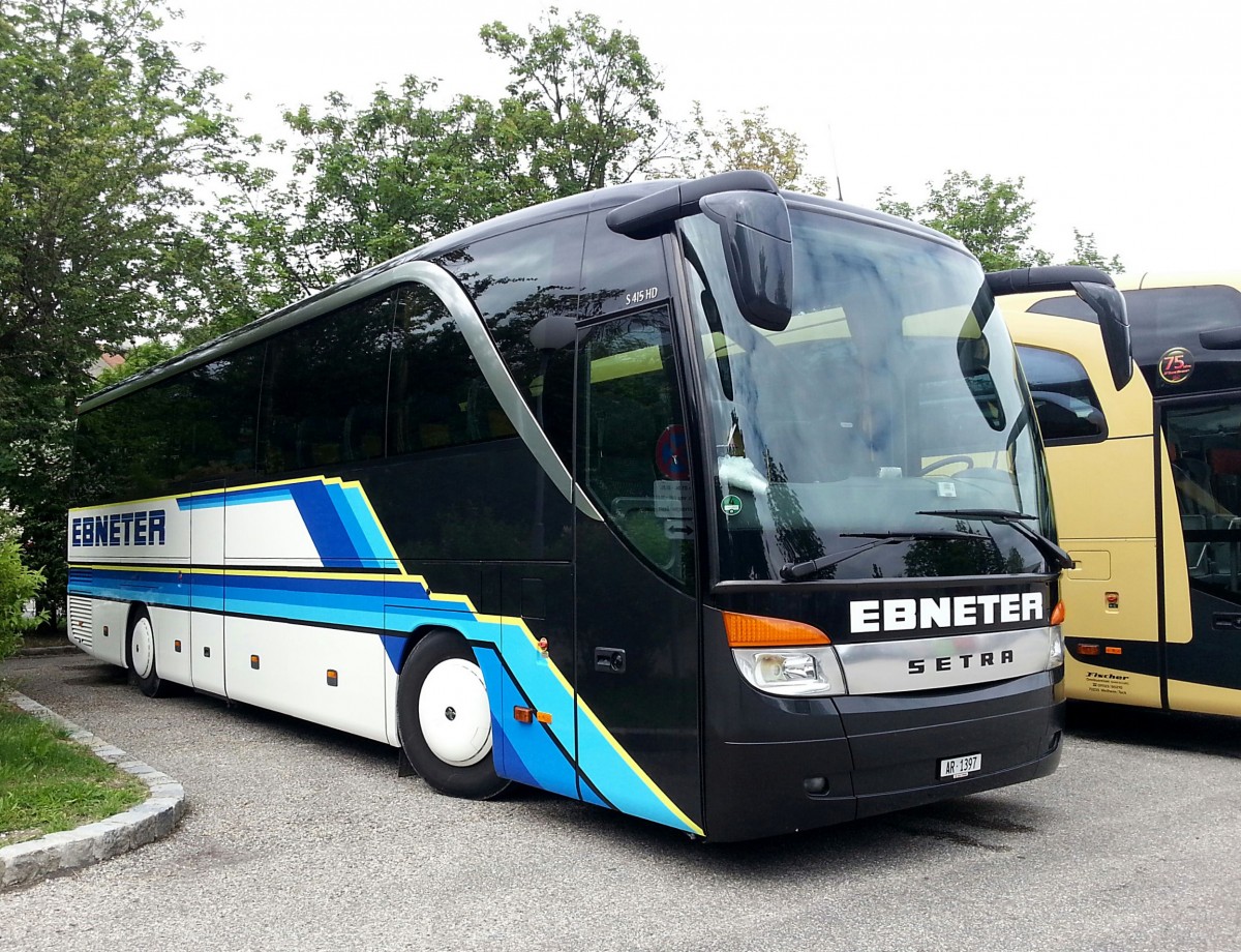 Setra 415 HD von Ebneter Reisen aus der Schweiz am 30.Mai 2014 in Krems gesehen.