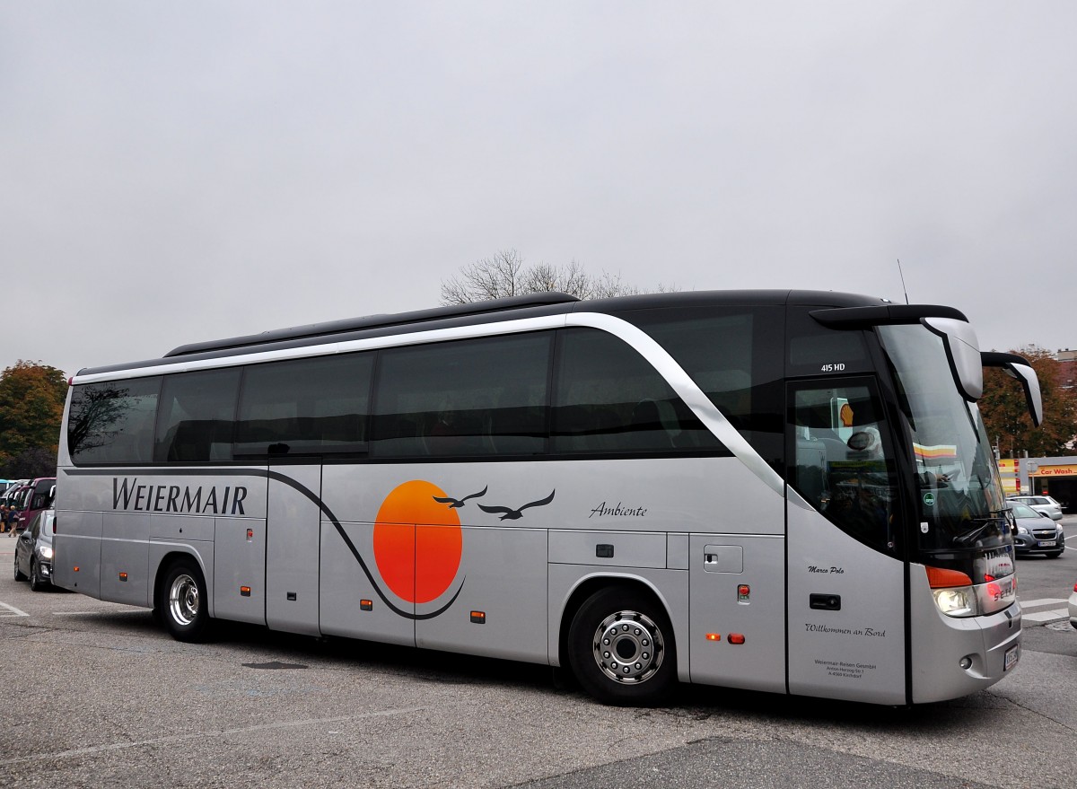 Setra 415 HD von Weiermair Reisen aus sterreich im Oktober 2014 in Krems.