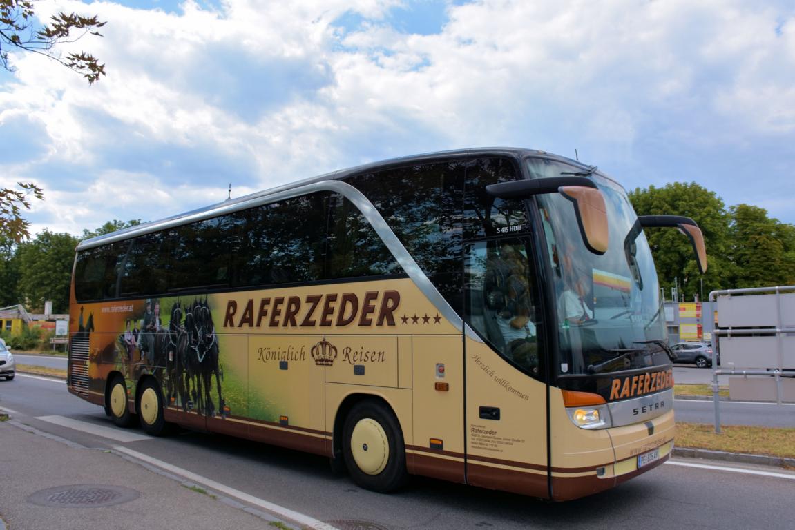 Setra 415 HDH von Raferzeder Reisen aus sterreich 2017 in Krems.