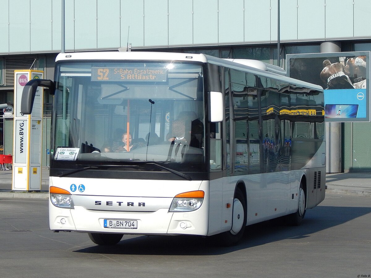 Setra 415 LE Business von Bus Betrieb Nieder aus Deutschland in Berlin.
