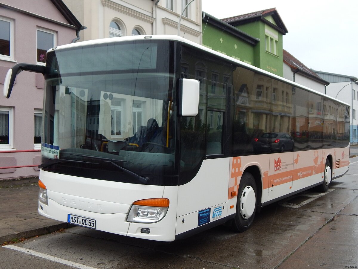 Setra 415 NF von Becker-Strelitz Reisen aus Deutschland in Neubrandenburg. 