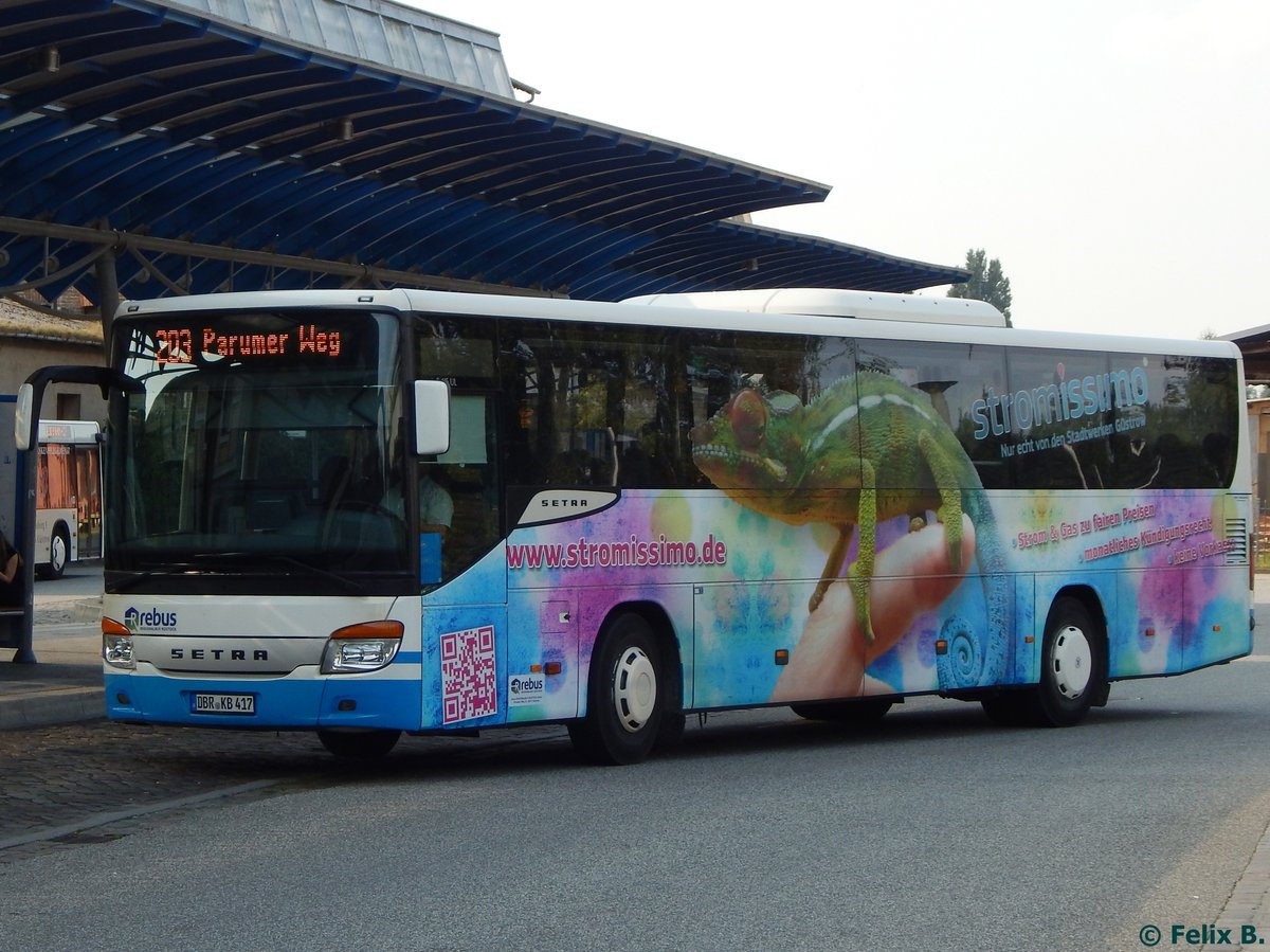 Setra 415 UL von Regionalbus Rostock in Güstrow.