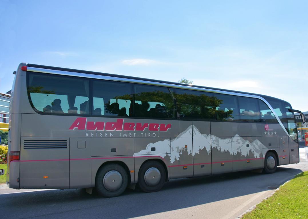 Setra 416 GT-HD von Auderer Reisen aus Tirol in Krems.