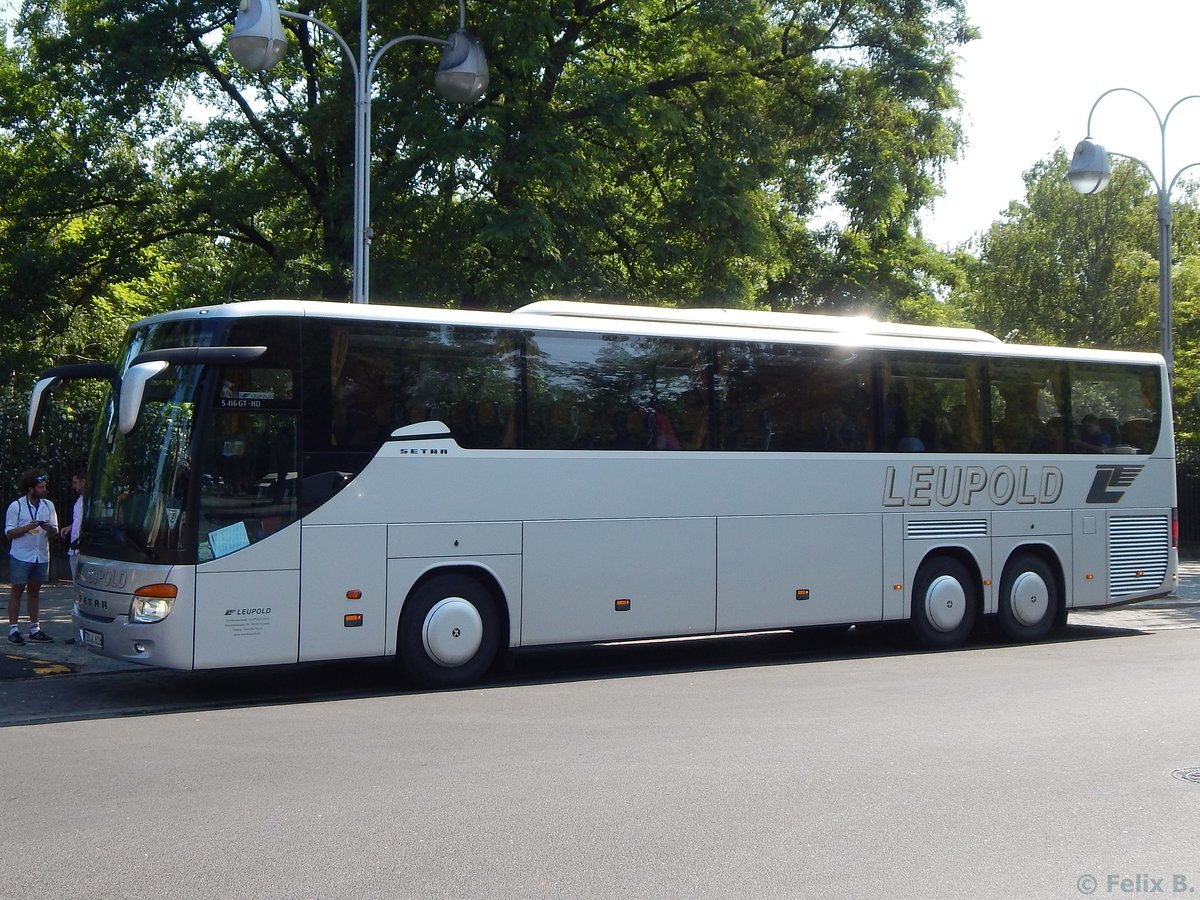 Setra 416 GT-HD von Leupold aus Deutschland in Berlin.