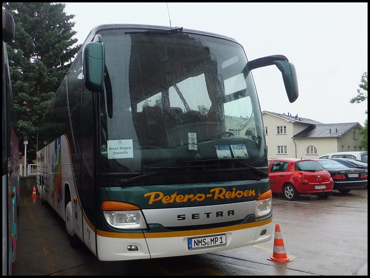 Setra 416 GT-HD von Peters-Reisen aus Deutschland in Sassnitz.