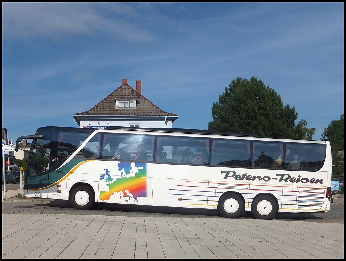 Setra 416 GT-HD von Peters-Reisen aus Deutschland in Sassnitz.