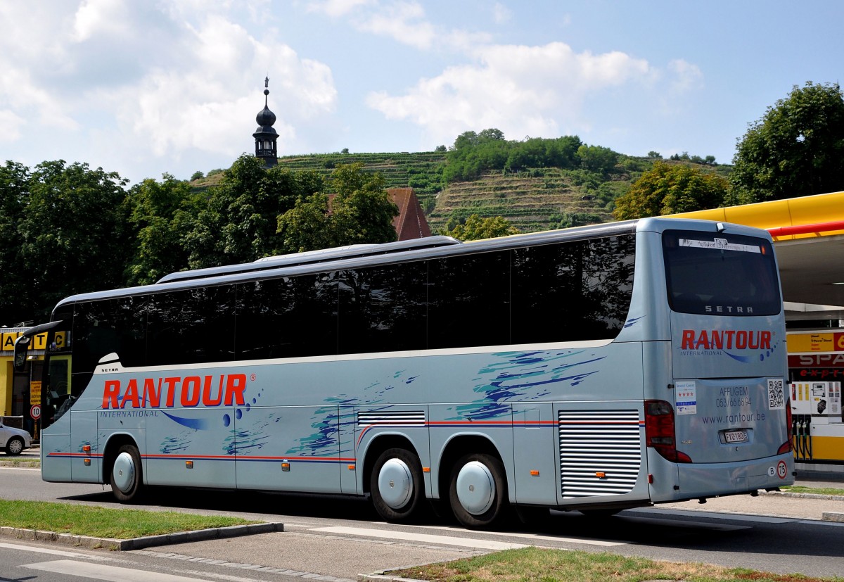 SETRA 416 GT-HD von RANTOUR/Belgien im Aug. 2013 in Krems unterwegs.