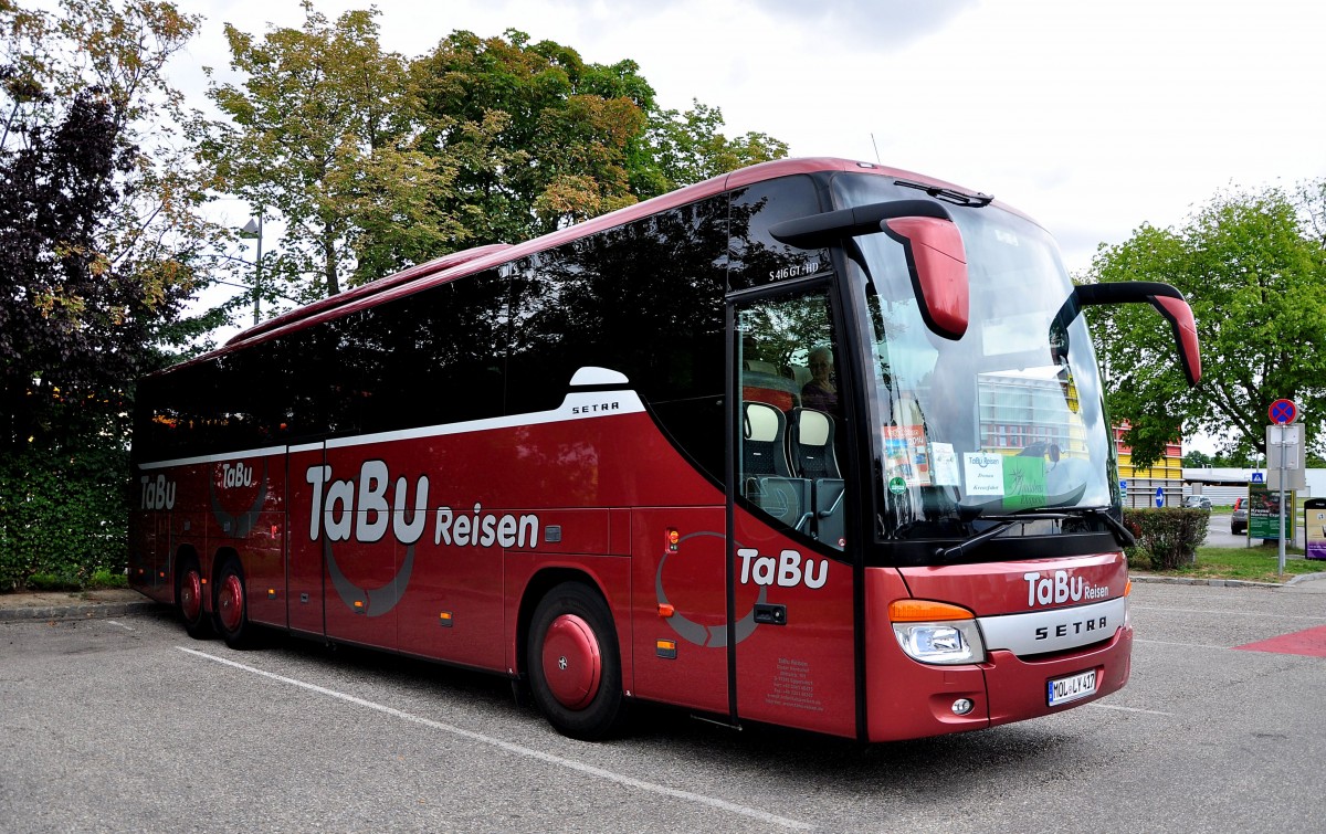 Setra 416 GT-HD von TaBU Reisen aus Deutschland am 10. Juli 2014 in Krems gesehen.
