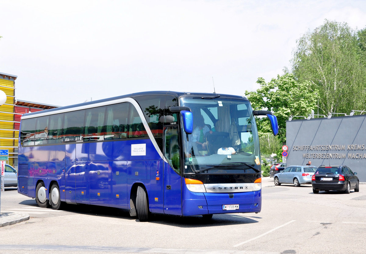 Setra 416 HDH von Exclusiv Travel & Bus aus Wien in Krems gesehen.