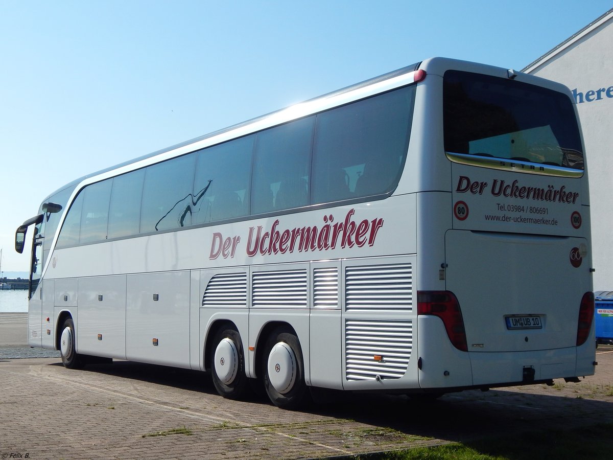 Setra 416 HDH von VTG Vertriebs- und Transportgesellschaft aus Deutschland im Stadthafen Sassnitz.
