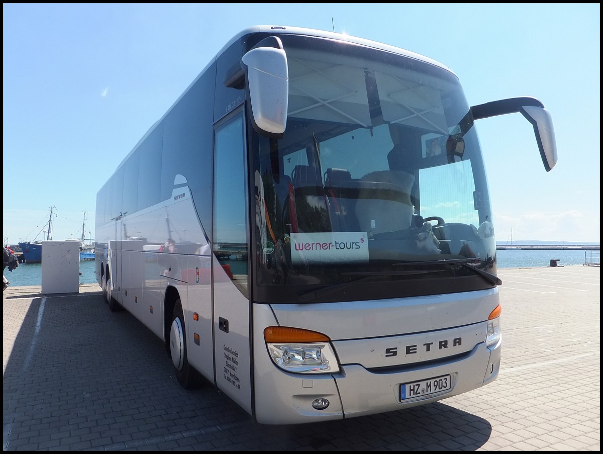 Setra 417 GT-HD vom Omnibusbetrieb Stephan Mller aus Deutschland im Stadthafen Sassnitz.