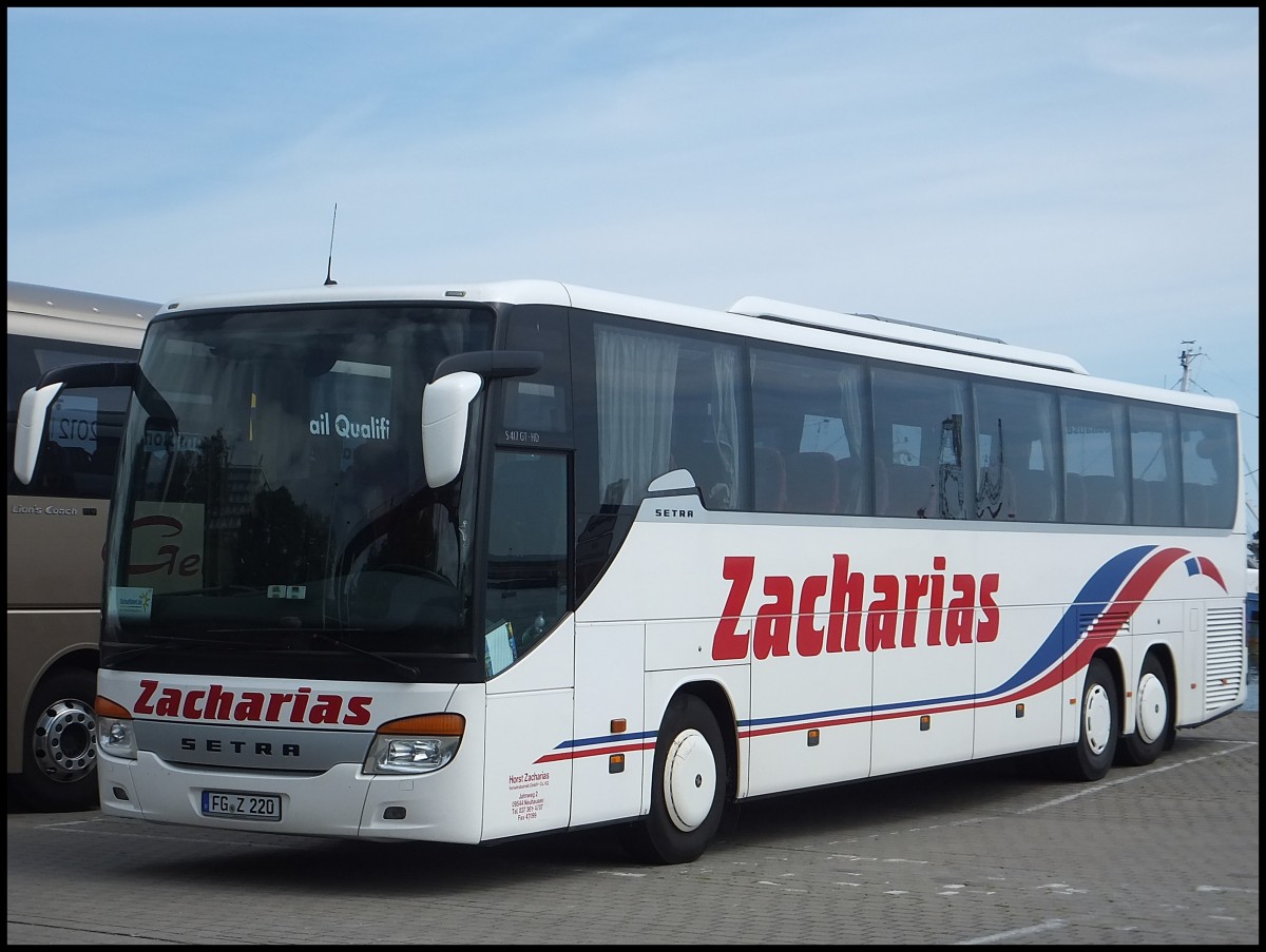 Setra 417 GT-HD von Zacharias aus Deutschland im Stadthafen Sassnitz.