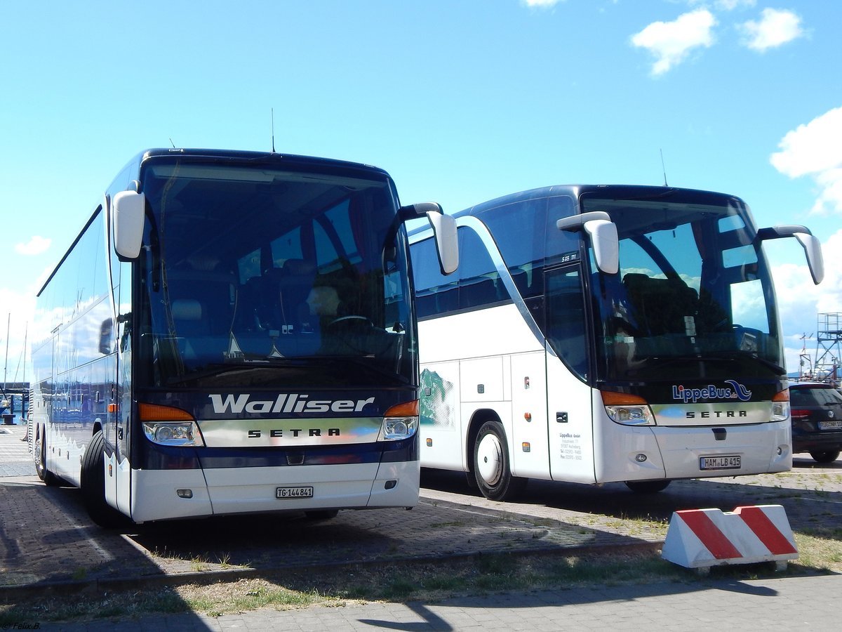 Setra 417 HDH von Walliser Reisen aus der Schweiz und Setra 416 HDH von Lippe Bus aus Deutschland im Stadthafen Sassnitz.