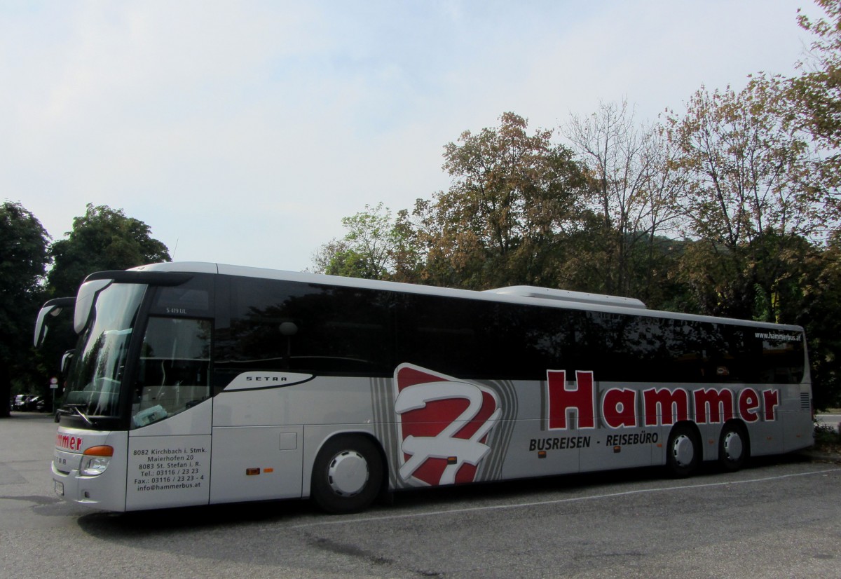 SETRA 419 UL vom Reisebro HAMMER aus sterreich im September 2013 in Krems gesehen.