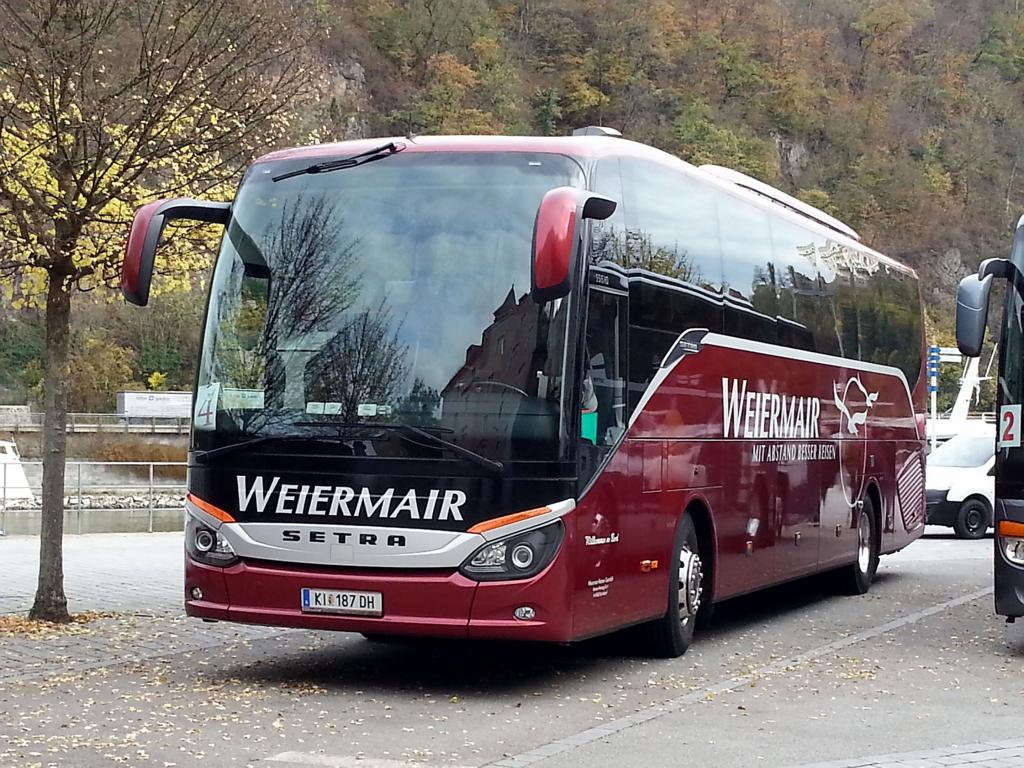 Setra 500er-Serie von Weiermair Reisen aus sterreich 2017 in Passau gesehen.