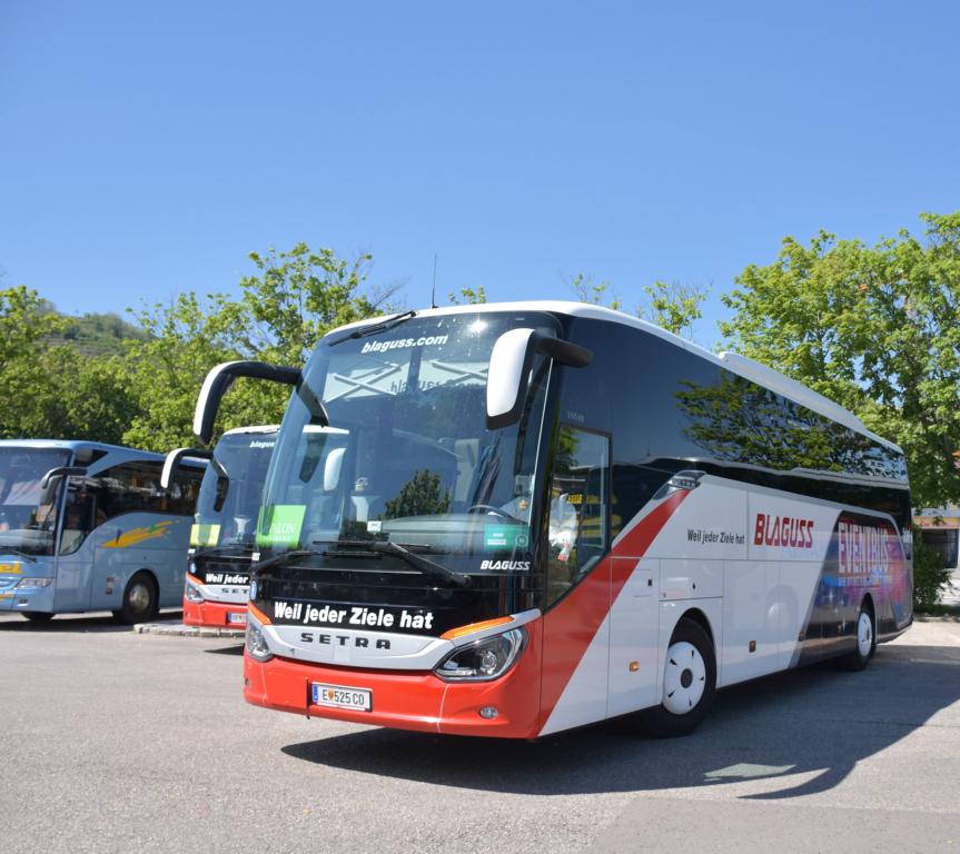 Setra 515 HD von Blaguss Reisen aus sterreich in Krems.