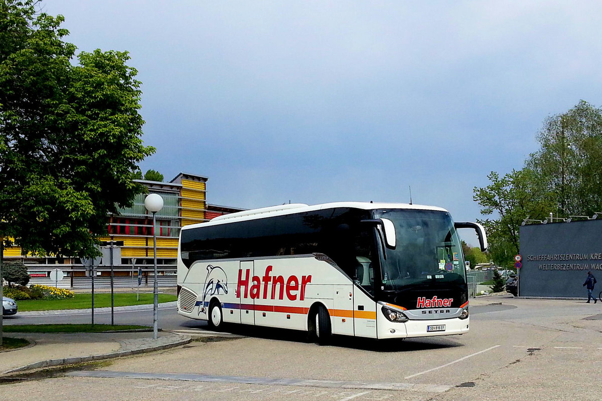 Setra 515 HD von Busreisen HAFNER aus sterreich in Krems.