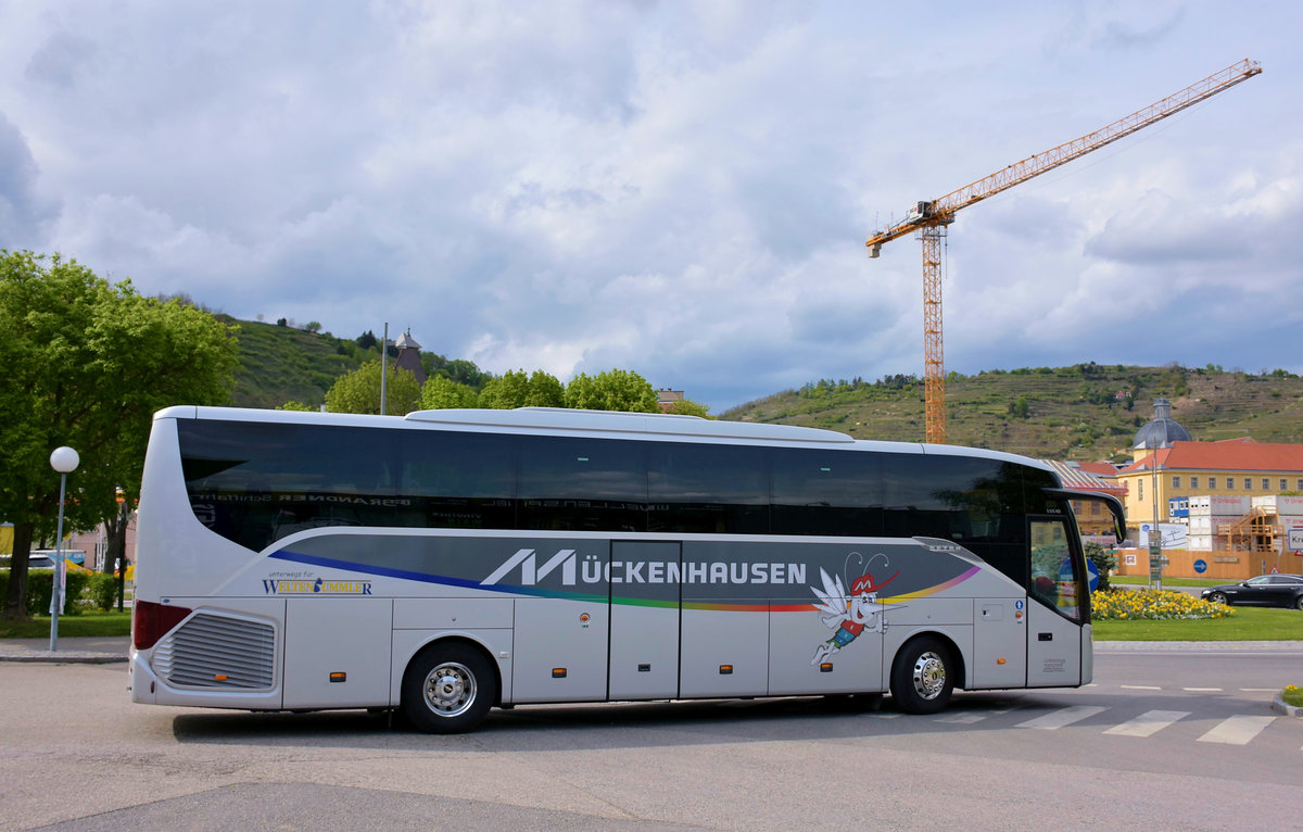 Setra 515 HD von Mckenhausen Reisen aus der BRD in Krems.