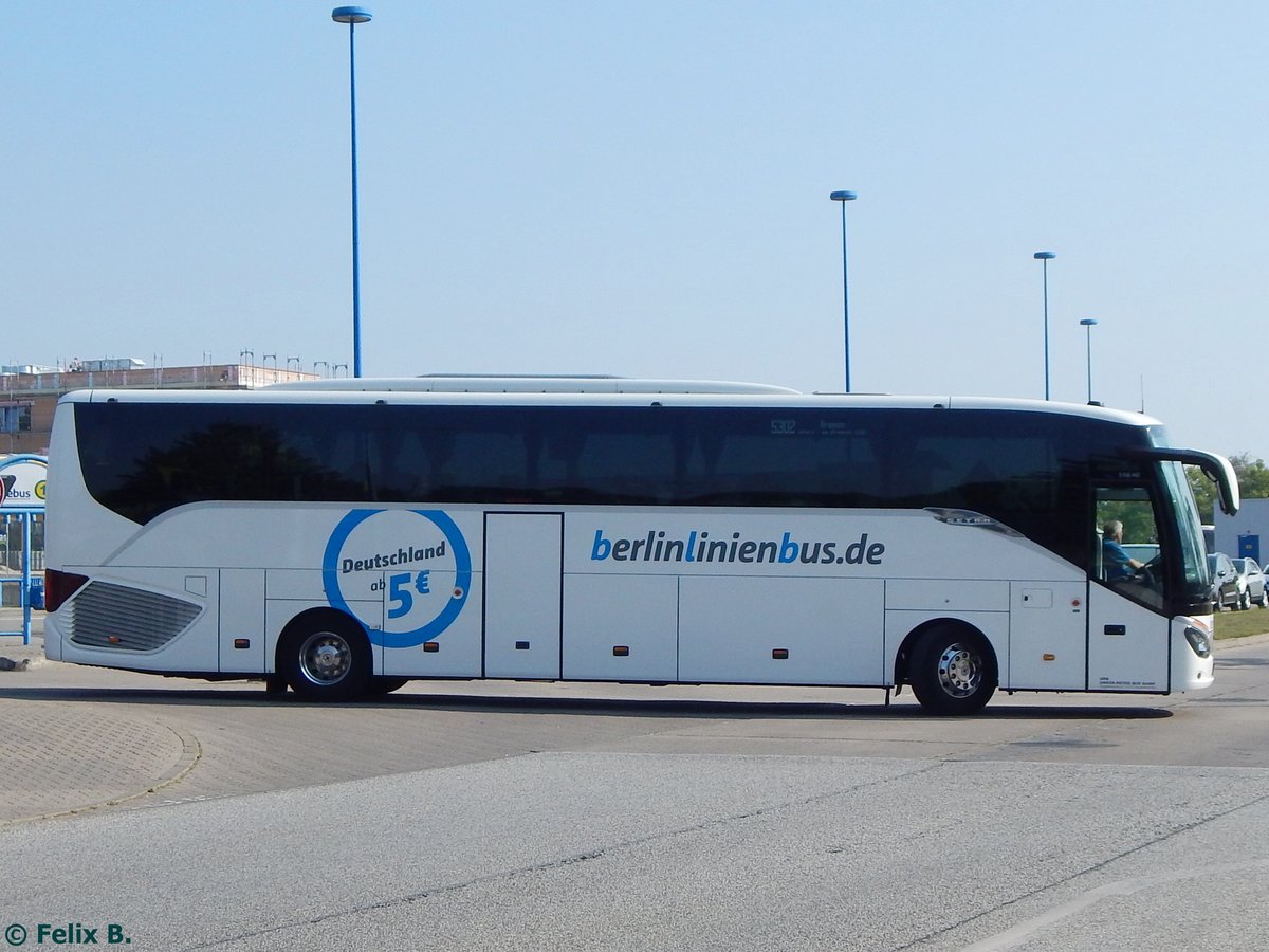 Setra 516 HD von BerlinLinienBus/URB in Rostock.