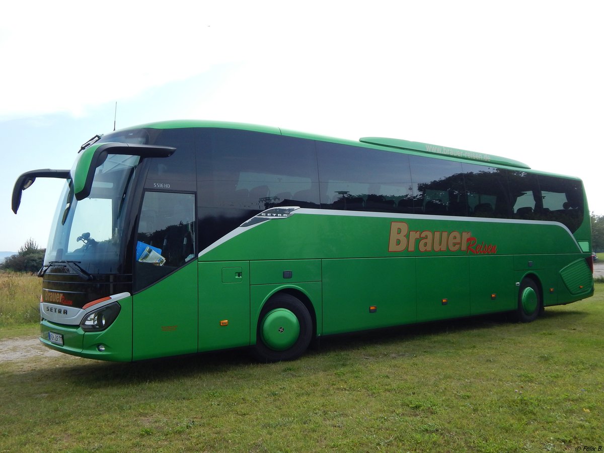 Setra 516 HD von Brauer Reisen aus Deutschland in Mukran.